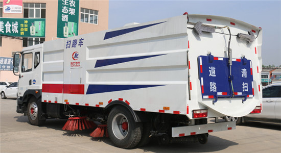 東風(fēng)D9掃路車︱10噸掃路車圖片