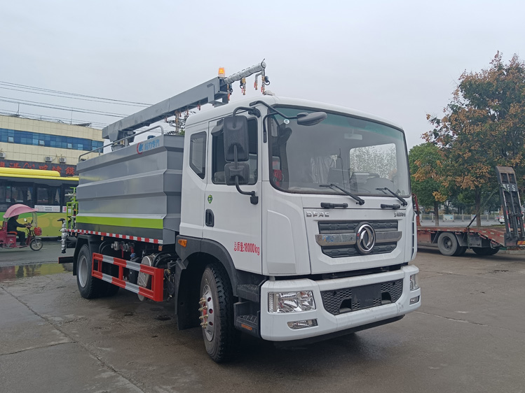 360度全景東風(fēng)D9鐵路抑塵車(chē)-程力CLW5180TDY6CD_大同煤場(chǎng)抑塵灑水車(chē)_運(yùn)煤抑塵劑固化劑噴灑