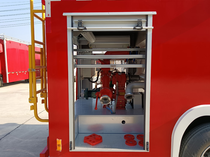 5噸消防灑水車多少錢_糧庫(kù)重點(diǎn)防火單位消防車_2.5-5噸泡沫消防車現(xiàn)車報(bào)價(jià)