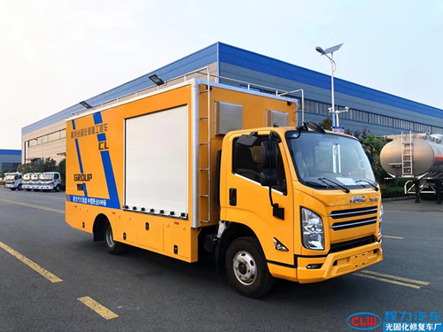 光固化修復(fù)工程車_非開(kāi)挖管道修復(fù)車_光固化管道修復(fù)流程_光固化修復(fù)車